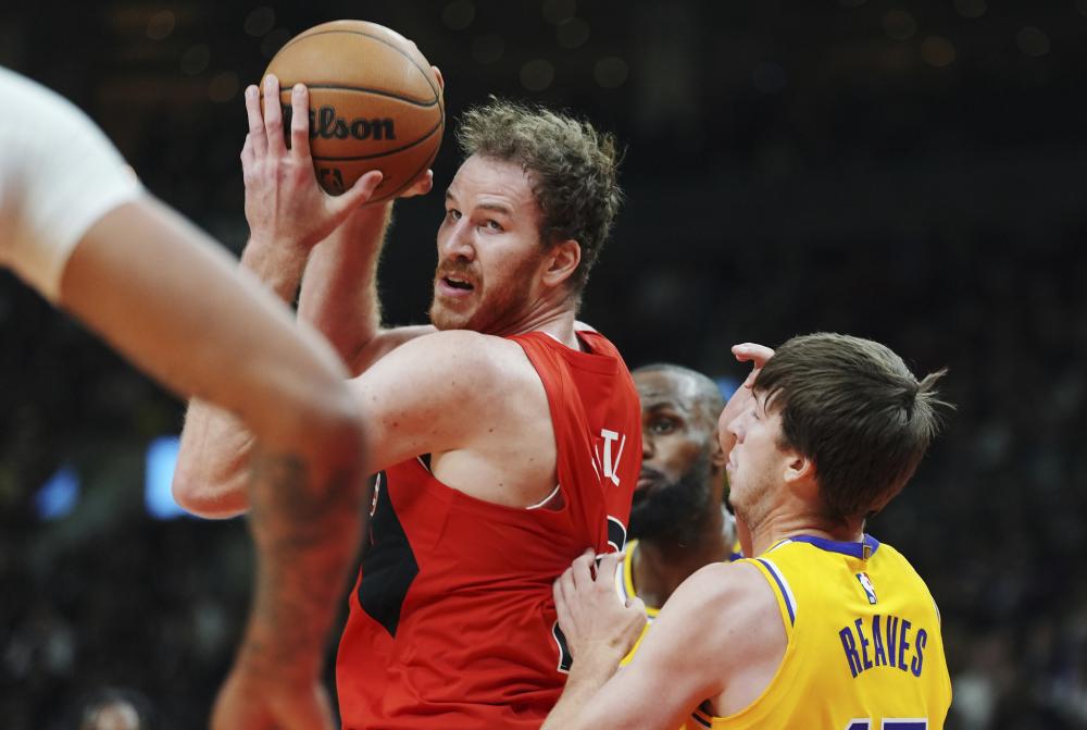 预热海报中 预热海报中